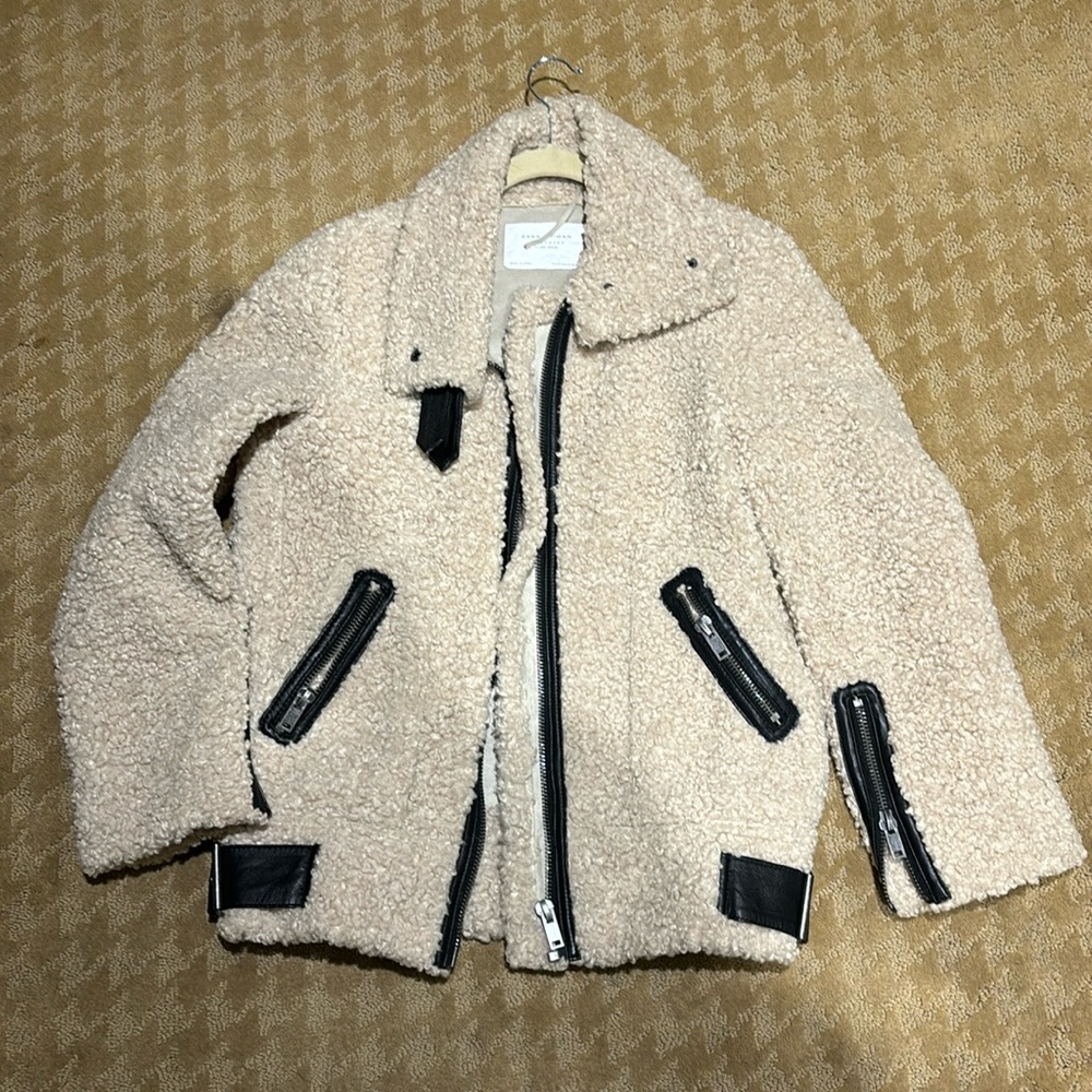 Zara sherpa coat